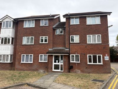 VICARAGE CLOSE, NORTHOLT VILLAGE, MIDDLESEX,