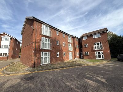 VICARAGE CLOSE, NORTHOLT VILLAGE, MIDDLESEX,